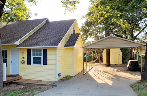 Pottsboro Cottage | Cozy Cottage Retreat on Lake Texoma!