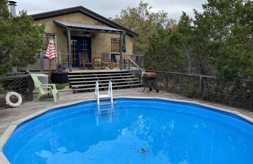 Wimberley Cabin | Cozy Cottage with Private pool, Private Hot Tub and Internet