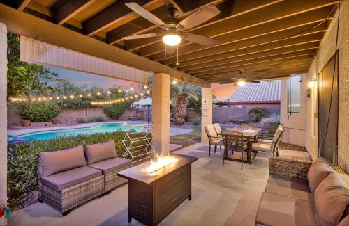 Dave Brown Autumn Hills House | Cozy Desert Escape - Fire Pit - Pool - Fast WiFi