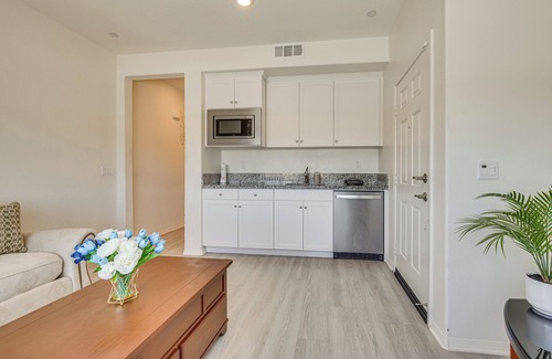 Victorville Apartment | Cozy Desert Sanctuary 9 Mi to Mojave Narrows Park!