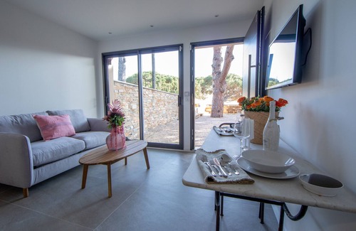 Guerrevieille House | Cozy detached house for 2 people