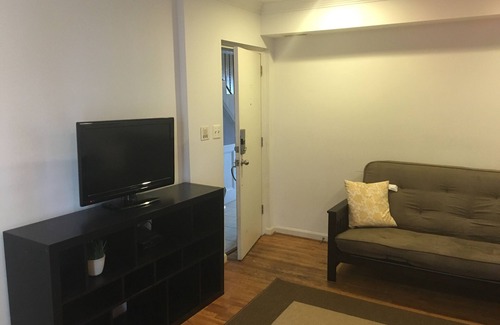 Northwest Condo | Cozy Downtown DC Condo