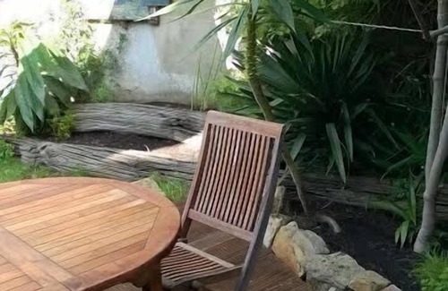 Riantec House | Cozy fisherman's cottage with sea views in the heart of the village of Kerner