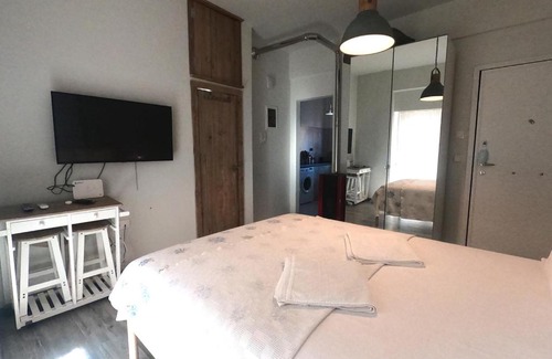 Ilisia Apartment | Cozy Flat Best Fit For Couples - Pagrati