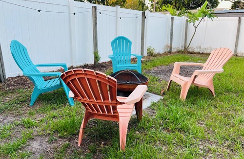 Anona House | Cozy Florida Home 10 mins to Beach!