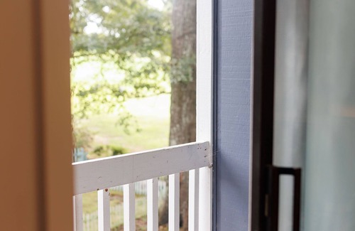 Dothan House | Cozy Golf Course Townhouse nOn The Beautiful Dothan Country Club