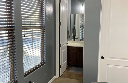 Palm Valley House | Cozy guest studio near many sites