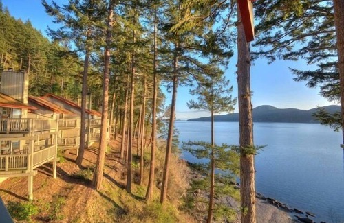 Rosario Hotel | Cozy Harborside Stay | Secluded Orcas Island Getaway- Harborside 2352