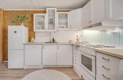 Sentrum Apartment | Cozy Hideaway with Private Balcony and Self Check In