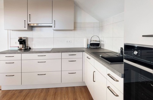 Albbruck Apartment | Cozy Holiday Apartment "Kleine Auszeit" with Wi-Fi and Shared Garden