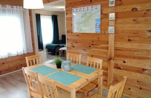 Kolczewo House | Cozy holiday home 600m from the lake in Kolczewo