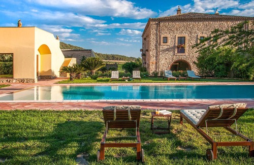 San Michele di Ganzaria House | Cozy home in San Michele di Ganzari