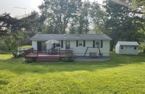Town of Copake House | Cozy home close to Catamount, State Parks and the Harlem Valley Rail Trail.
