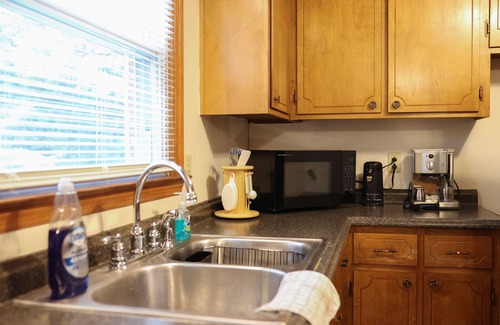 North Tazewell House | Cozy home for the weary traveler includes garage in the middle of Southwest VA.