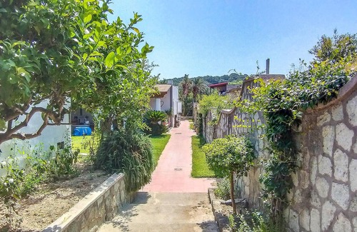 Panza House | Cozy home in Forio-Panza with WiFi