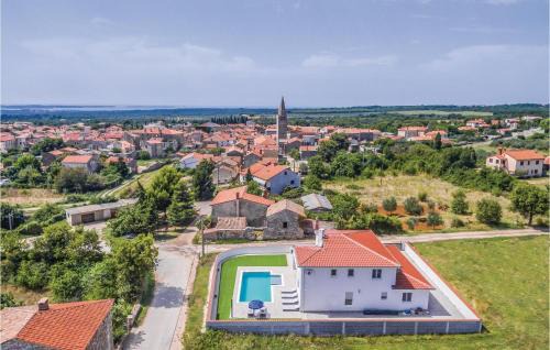 Galizana House | Cozy Home In Galizana With Wifi