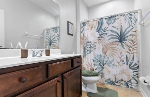 Northside House | Cozy Home in Jacksonville FL