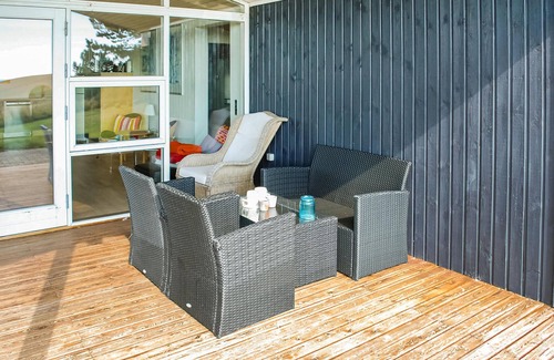 Knebel House | Cozy home in Knebel with WiFi