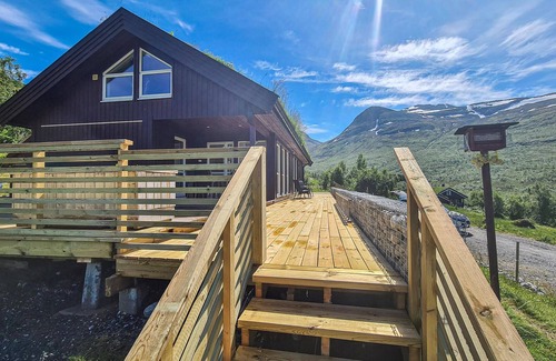 Stordal House | Cozy home in Stordal with sauna