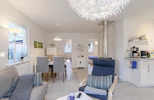 Wandlitz House | Cozy home in Zerpenschleuse with sauna