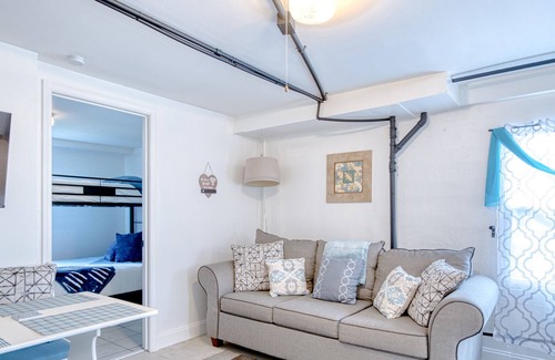 Miller Southside House | Cozy home walking distance to the VT Lane stadium.