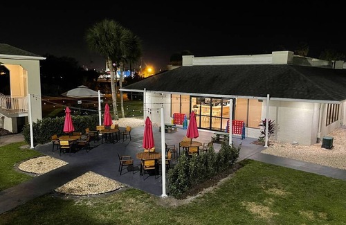 Kissimmee Apartment | Cozy Hotel With Super Location Near Disney