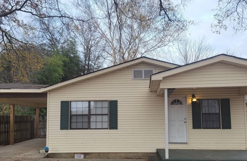 Glenwood House | Cozy House near Caddo River