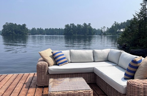 Douro-Dummer Cottage | Cozy island cottage on Stoney Lake