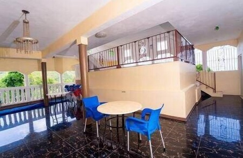 Bull Bay House | Cozy Jamaican Getaway Room
