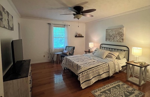 Jonesborough Other | Cozy Jonesborough East Tennessee farm setting near Johnson City with game room