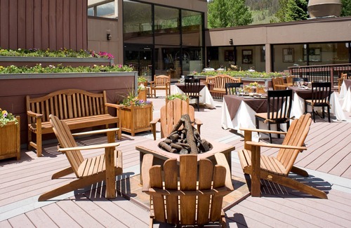 Lakeside Village Apartment | Cozy Keystone Lodge Stay with Breathtaking Views
