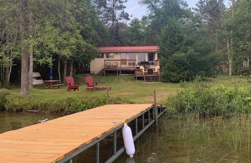 Algoma District Cottage | Cozy lake side cottage. Pet friendly