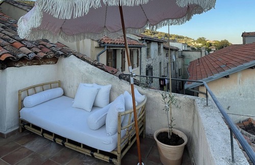 Claviers House | Cozy maison de village in Claviers, a quaint Provencal village