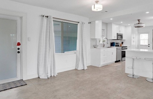 Plantation Villa | Cozy Modern 3 Bedroom Villa with Pool