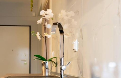 Thessaloniki City Centre Apartment | Cozy Modern Apartment Inside The City Center