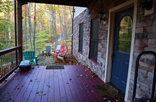 Nellysford Cabin | Cozy Modern Cabin near Wintergreen and Bold Rock