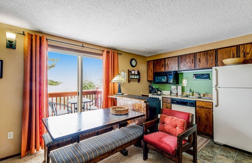 Boise Condo | Cozy mountain condo- ski to lifts, lodge & slopes