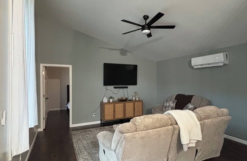 Celina House | Cozy new build, 2-bedroom house in Celina