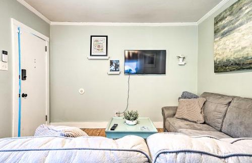 North Charleston House | Cozy North Charleston Getaway with Fire Pit!