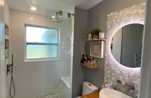 Bayonet Point House | Cozy Ocean Breeze Guest House Ideal Location