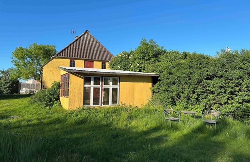 Soby House | Cozy, older property on Ærø.