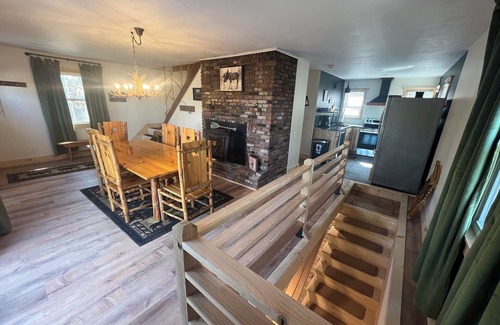 Lake George House | Cozy, pet friendly, newly renovated chalet home with shared beach & water views