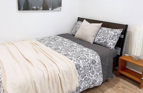 Richmond Apartment | Cozy Private Studio Pet-Friendly
