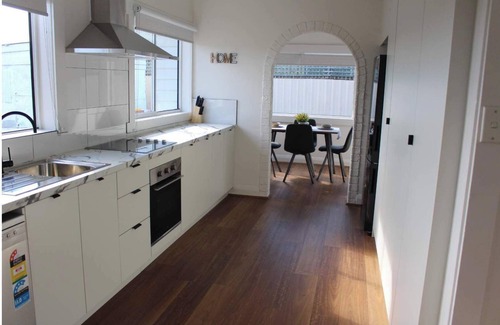 Invermay House | Cozy Retreat Central Invermay