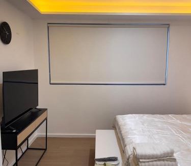 Huntingdale Apartment | Cozy Retreat close to Monash Uni