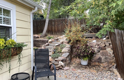 Broadmoor Cottage | Cozy, Romantic, Secluded, Cottage in the Heart of Cheyenne Cañon