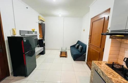 Chinatown Apartment | Cozy Room by StayIn Jakarta