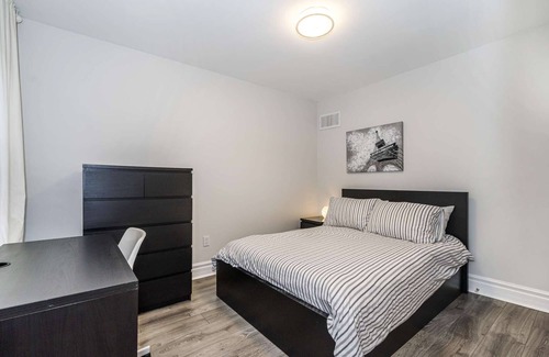 Little Portugal Apartment | Cozy Spacious 2Bedroom Main Level Suite