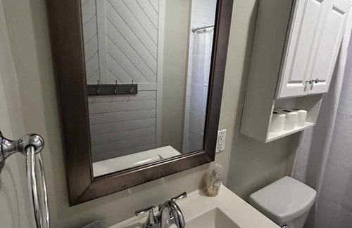 Cherokee Triangle Apartment | Cozy & Spacious 4BR Home in the Highlands!