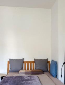 Suelz Apartment | Cozy spacious studio apart in Köln Sülz
